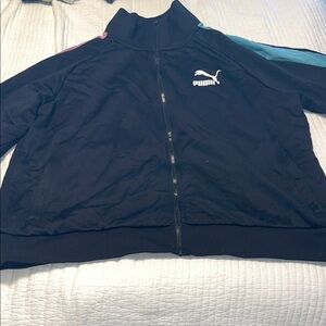 Puma Men's Black and Multicolor Windbreaker